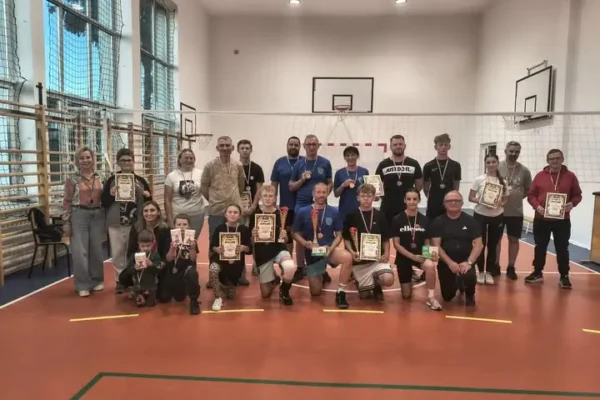 II Turniej Pokoleń w Piłce Siatkowej w Rakszawie – sport łączy pokolenia