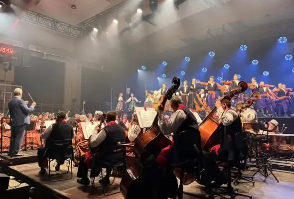 Mazowsze zachwyciło Białobrzegi. Koncert na jubileusz 50-lecia kultury i 35-lecia BTK