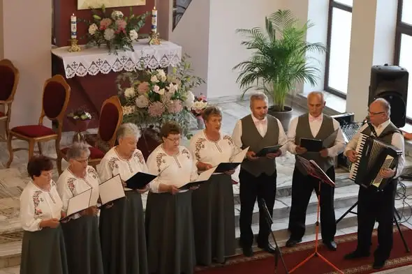 Korniaktów Południowy: XIV Przegląd Pieśni Maryjnej zgromadził osiem zespołów