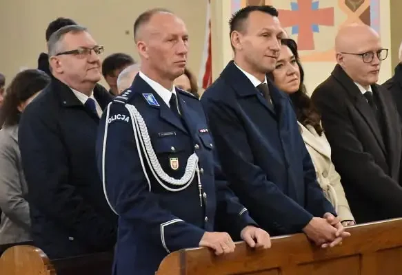 70 lat Liceum Ogólnokształcącego w Białobrzegach – jubileusz z udziałem Komendanta Policji
