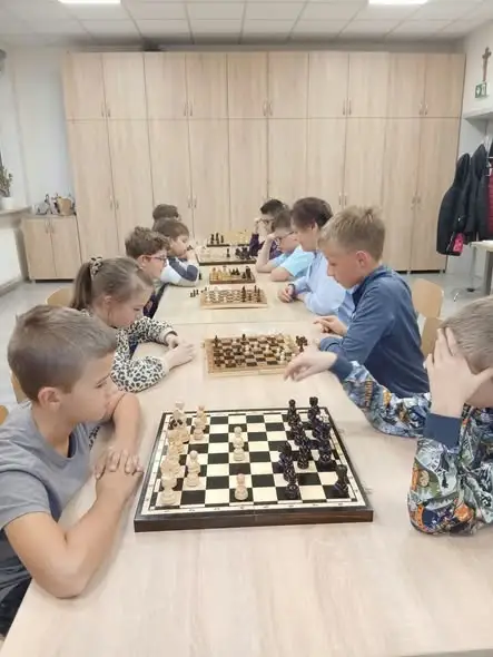 Szachy w Centrum Kultury Gminy Markowa – pierwsze zajęcia za nami, kolejne w każdą środę