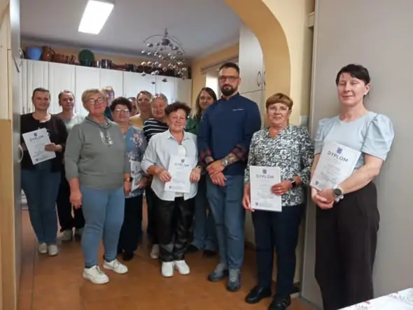 Kulinarne inspiracje w Rakszawie – warsztaty z Mateuszem Płodzieniem