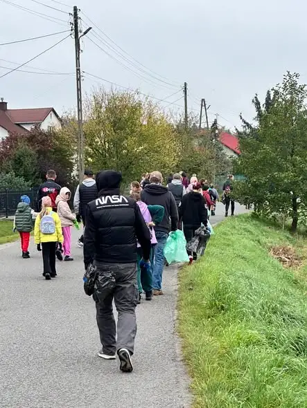 Rakszawa: blisko 80 mieszkańców sprzątało przysiółki Kościelne i Wołochy