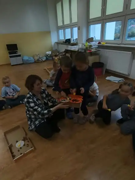 Brzęczychrząszcz odwiedził przedszkolaki z Łańcuta