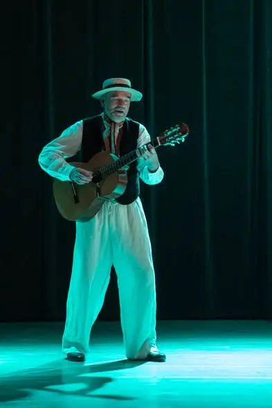 „Żegnaj Don Kichocie” – teatralna uczta w Żołyni