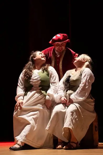 Teatr Sioło zachwycił Żołynię spektaklem „Żegnaj, Don Kichocie”
