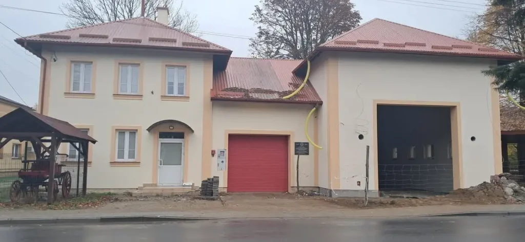 Remiza w gminie Białobrzegi przechodzi gruntowną modernizację